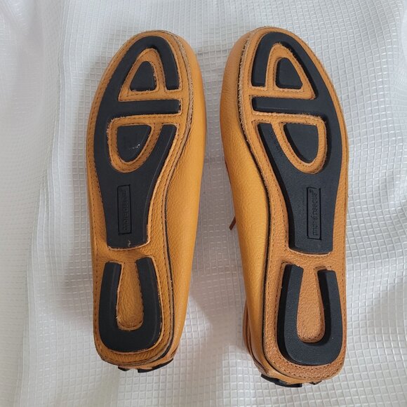 André Assous Womens Size 8.5 Loafers Leather Driving Moccasins Tan Made In Italy - Picture 6 of 11